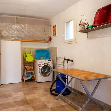 Maguy Les Oliviers Semesterbostad Couiza